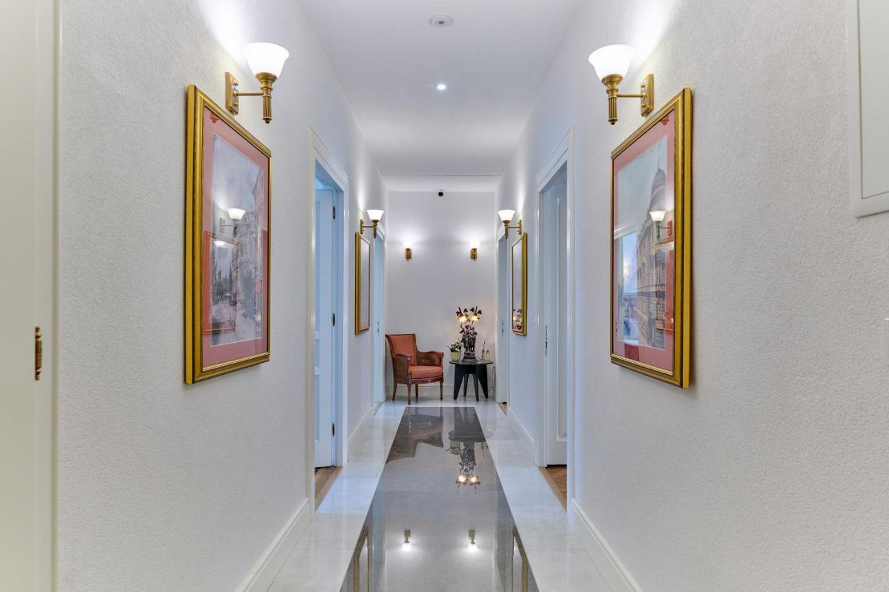 Little Roos Apartment Pula Exterior photo